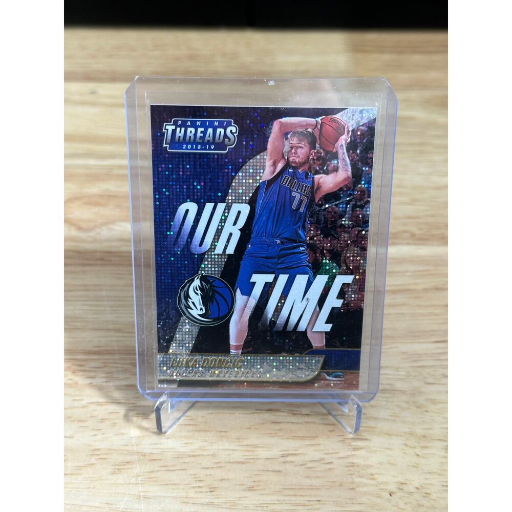 2018-19 Panini Threads - Our Time Luka Dončić #15 Dazzle (RC)